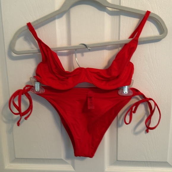 Skims Ruby Red Bikini Set & Sarong - Picture 1 of 9